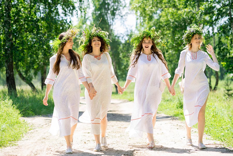 Slavic girls in Maua