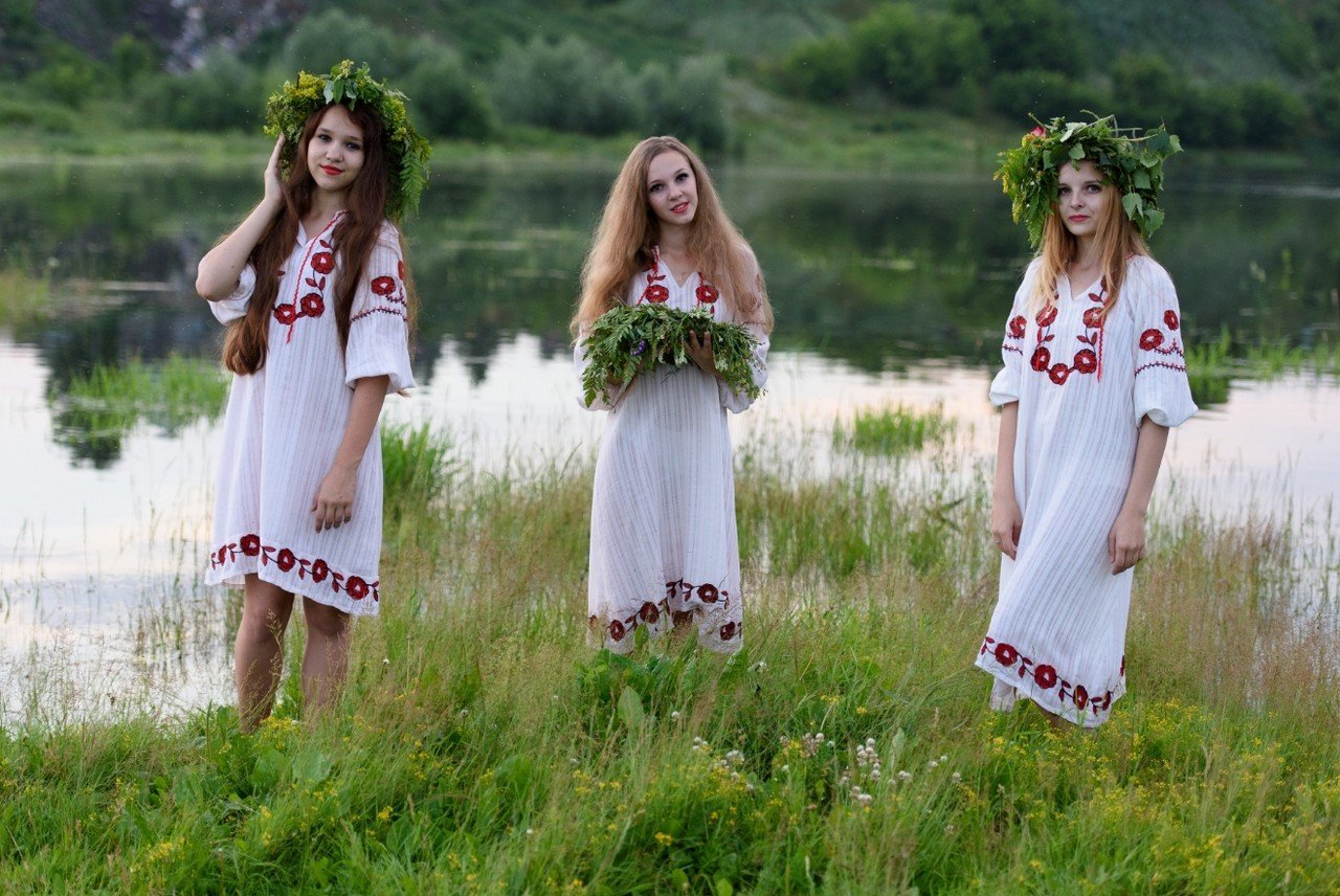 Slavic women in Maua